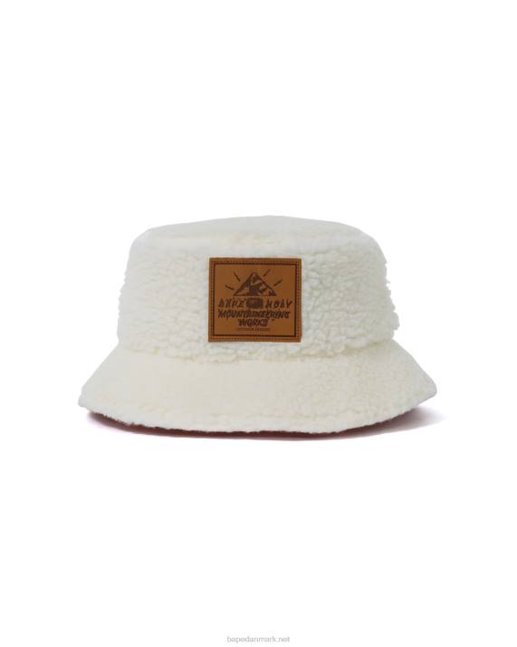 A Bathing Ape Kvinder 1 camo boa vendbar bøttehat HH6J1156 hvid