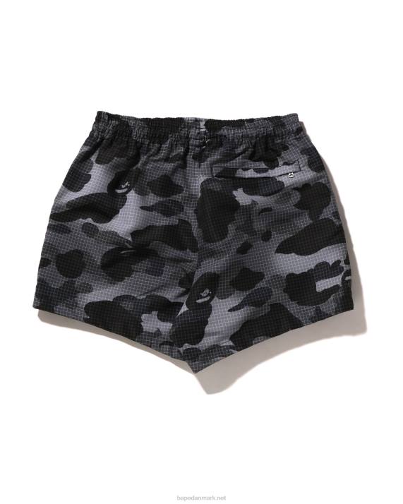 A Bathing Ape Kvinder grid camo-shorts HH6J899 sort