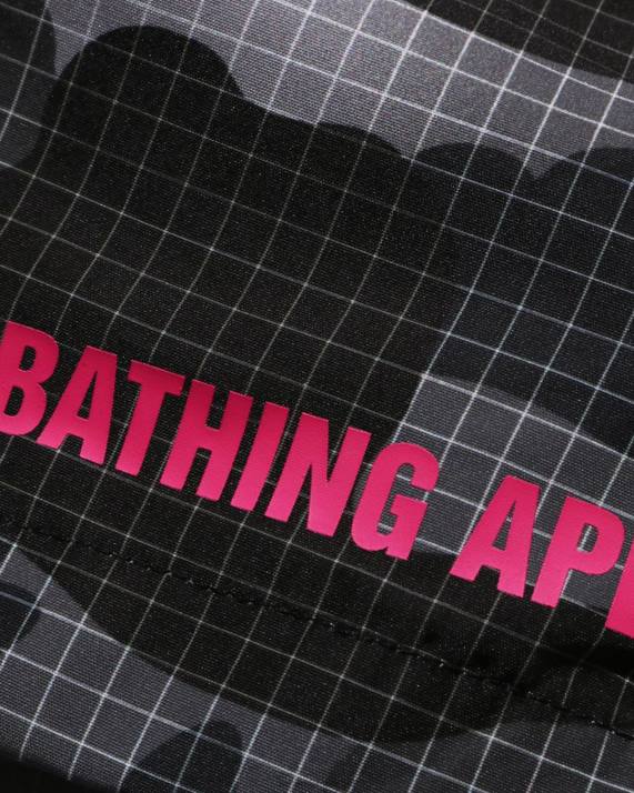 A Bathing Ape Kvinder grid camo-shorts HH6J899 sort