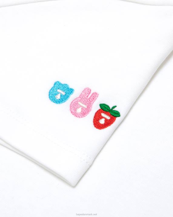 A Bathing Ape Kvinder logo printet slim cut t-shirt HH6J1058 hvid