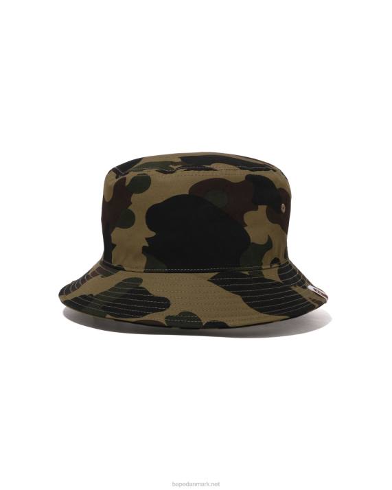 militærgrøn