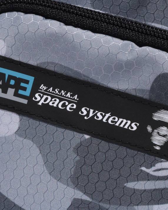 A Bathing Ape Mænd honeycomb camo mini skuldertaske HH6J410 grå