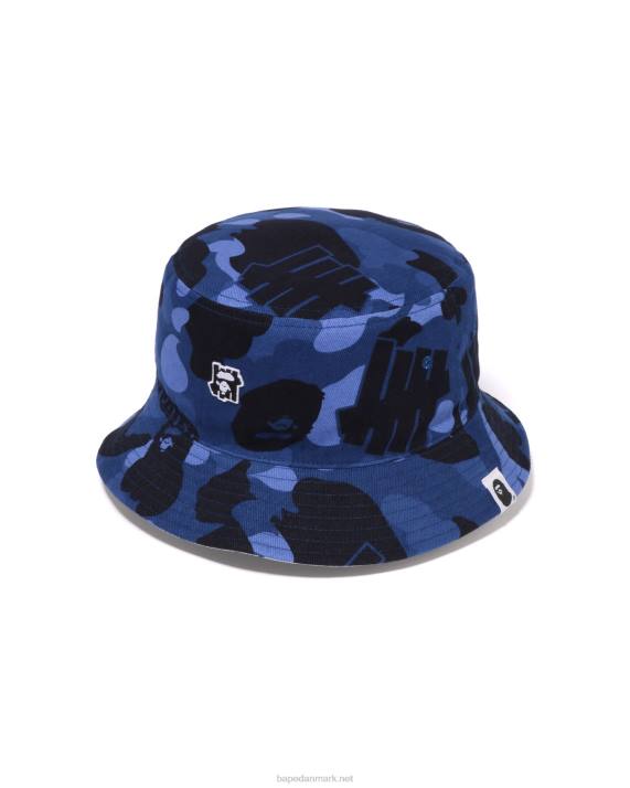 A Bathing Ape Mænd x undftd farve camo flannel bøttehat HH6J519 Marine blå