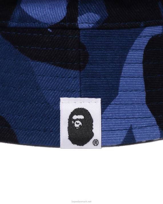 A Bathing Ape Mænd x undftd farve camo flannel bøttehat HH6J519 Marine blå