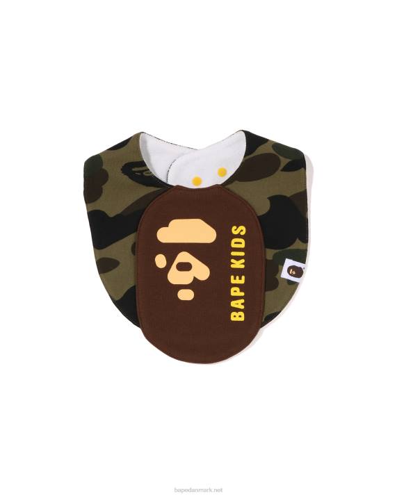 A Bathing Ape børn 1 camo hoved motiv hagesmæk HH6J1287 militærgrøn
