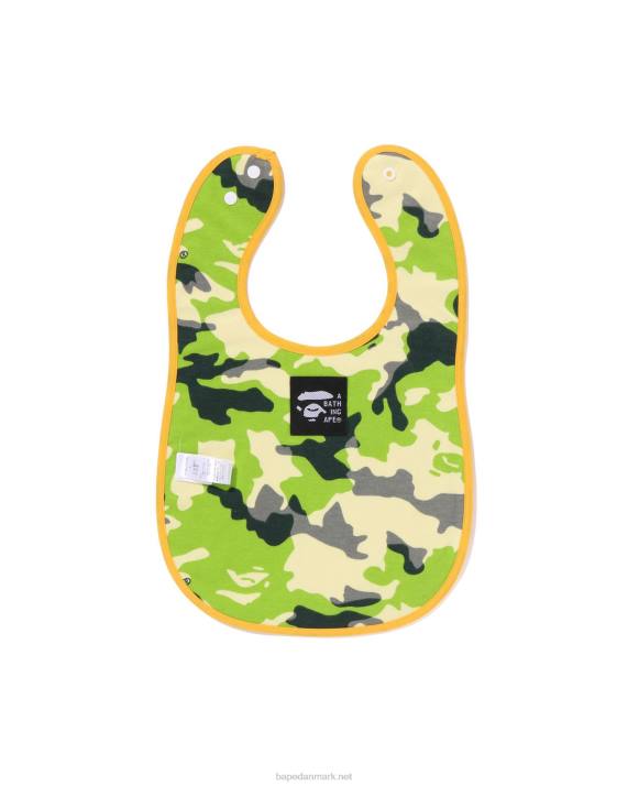 A Bathing Ape børn woodland camo baby milo fiskevest print vendbar hagesmæk HH6J1380 beige