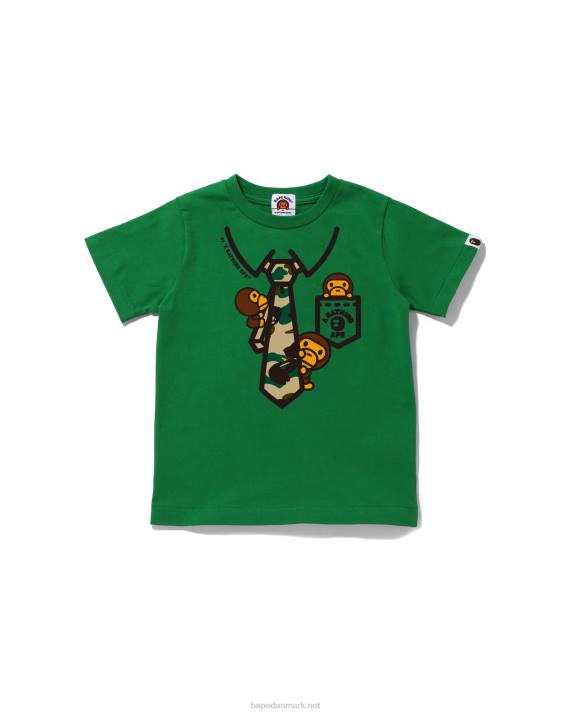 A Bathing Ape børn 1. camo baby milo t-shirt med slips med halsudskæring HH6J1656 militærgrøn
